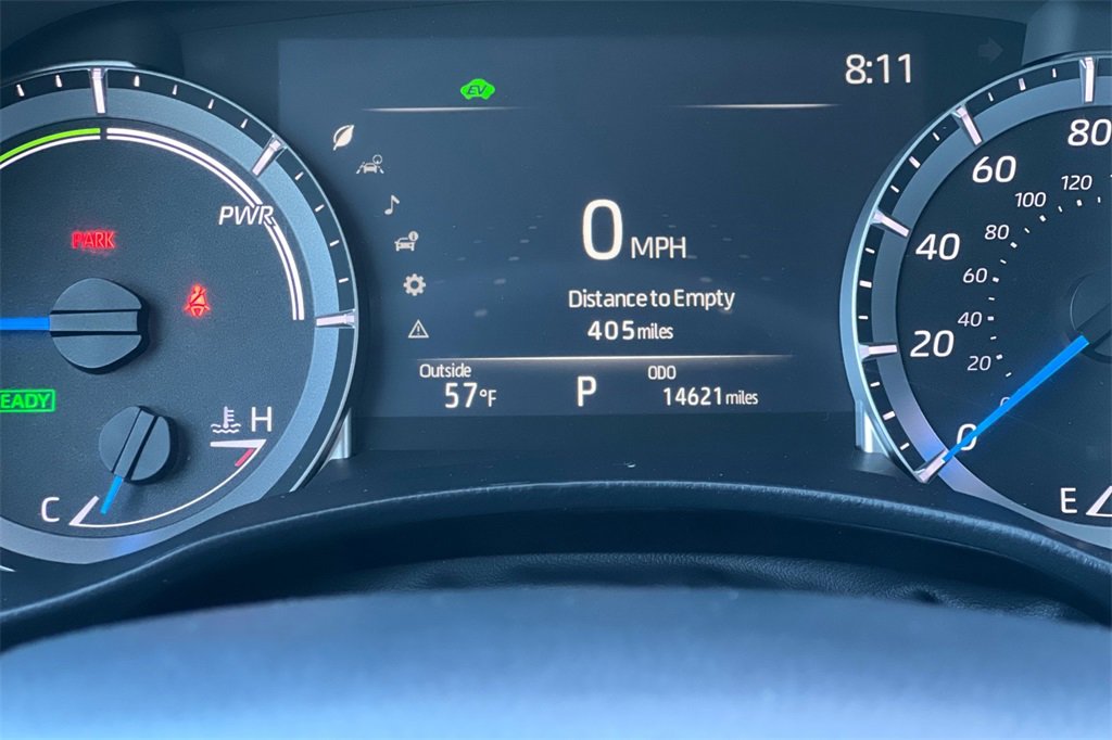 Certified 2025 Toyota Highlander XLE image 29