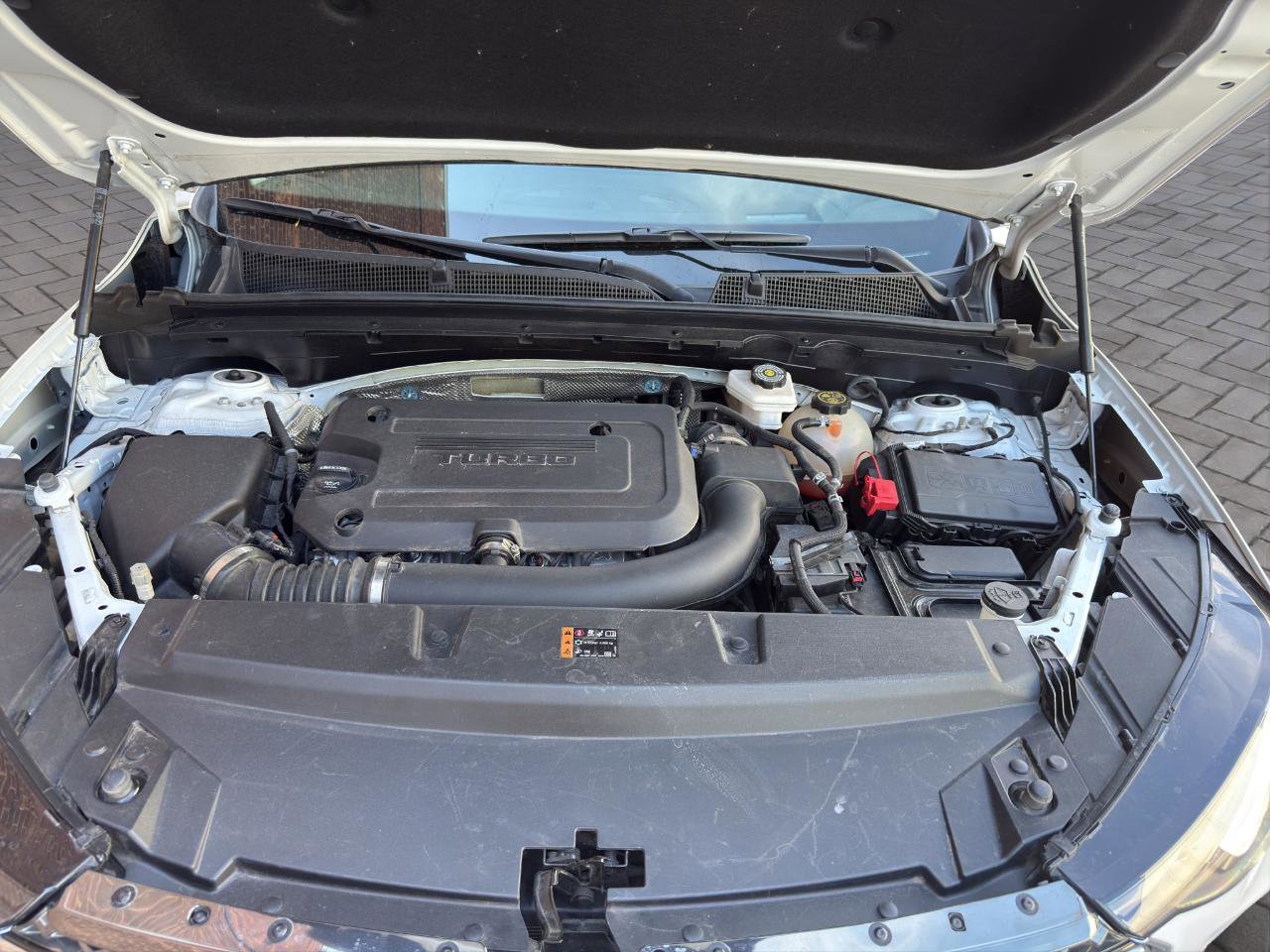 Used 2023 Buick Envision Avenir AWD/4WD image 21