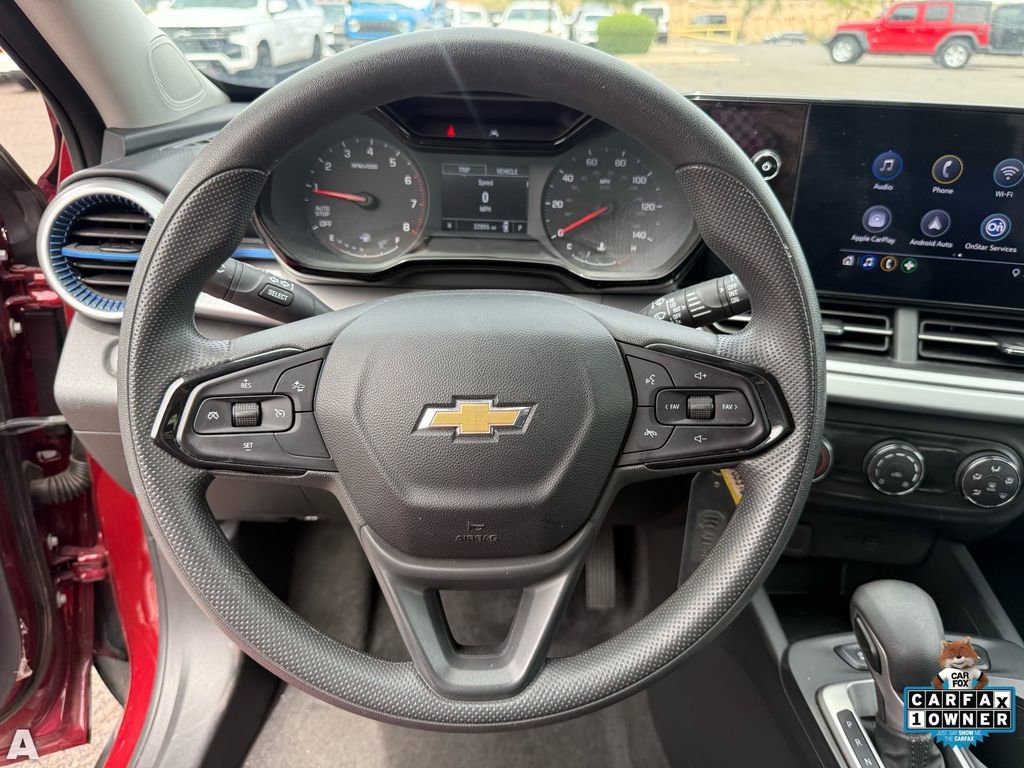 Used 2025 Chevrolet Trax LS image 12
