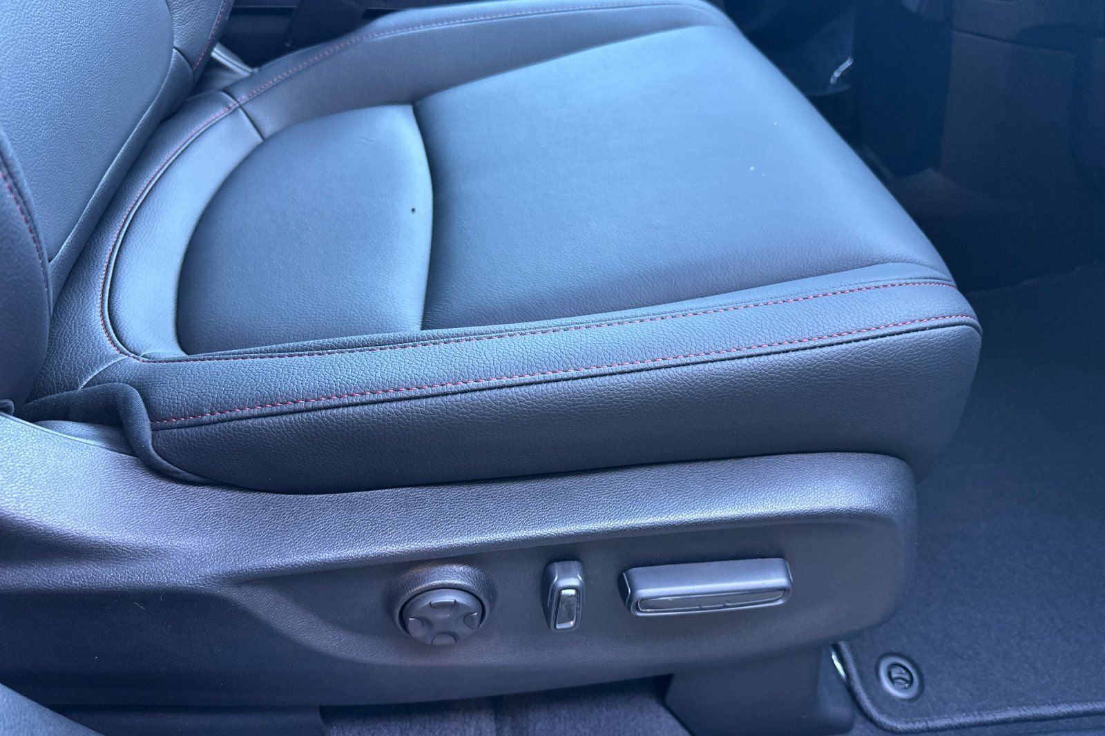 Used 2026 Honda Odyssey Sport-L image 25