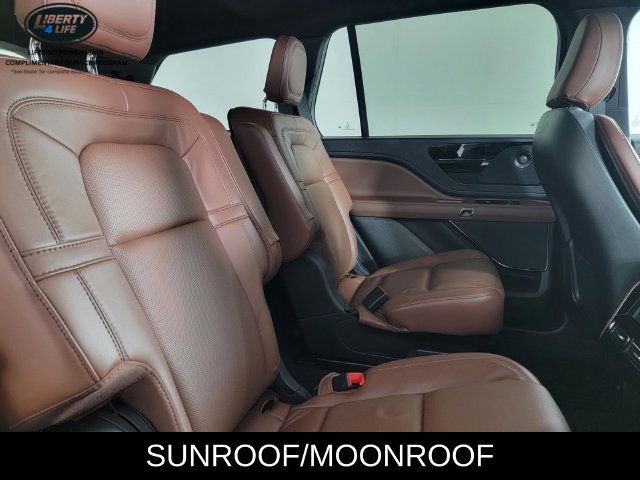 Used 2026 Lincoln Aviator Reserve w/ Jet Appearance Package AWD/4WD image 17