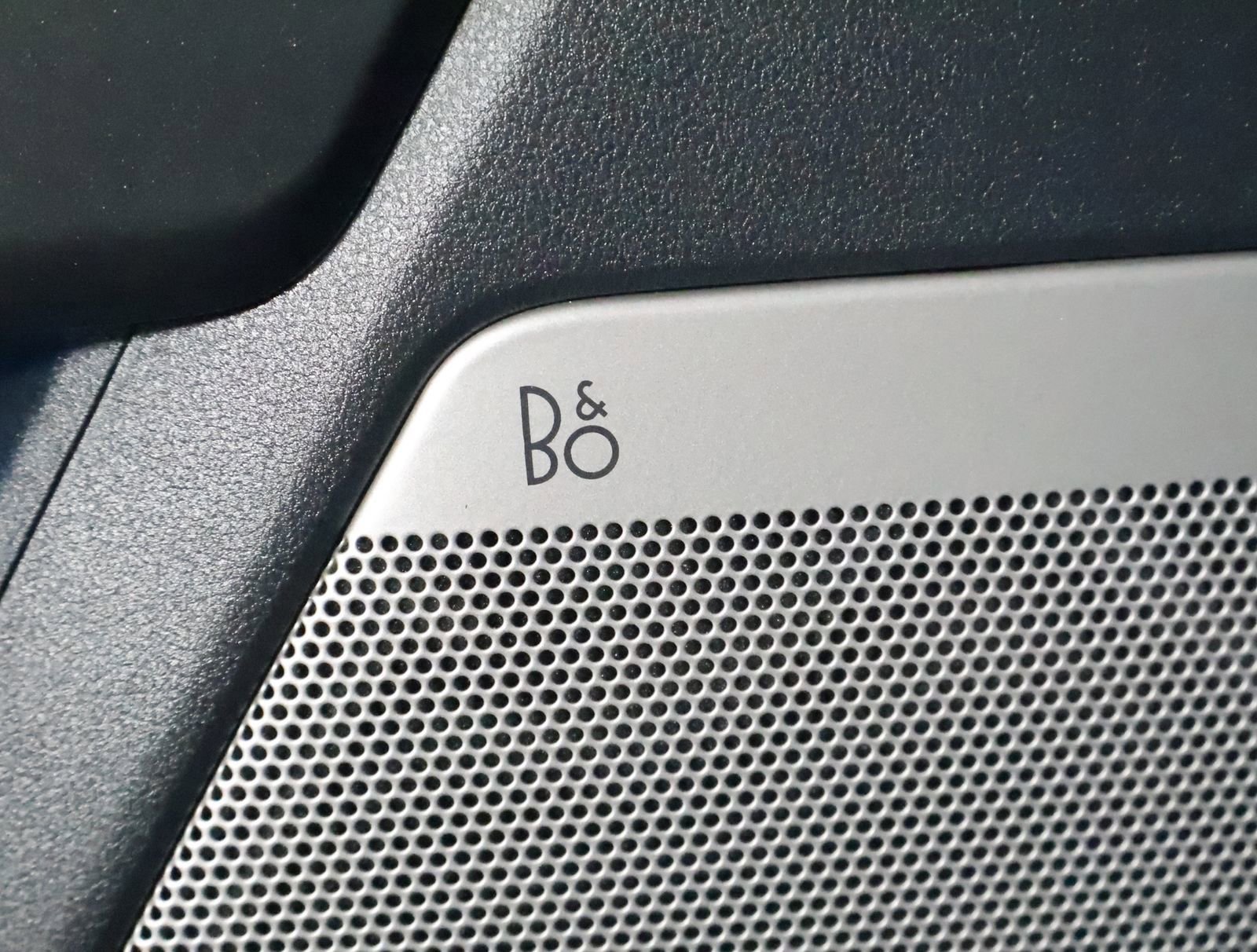 Used 2022 Ford F150 Lariat w/ Equipment Group 502A High image 47