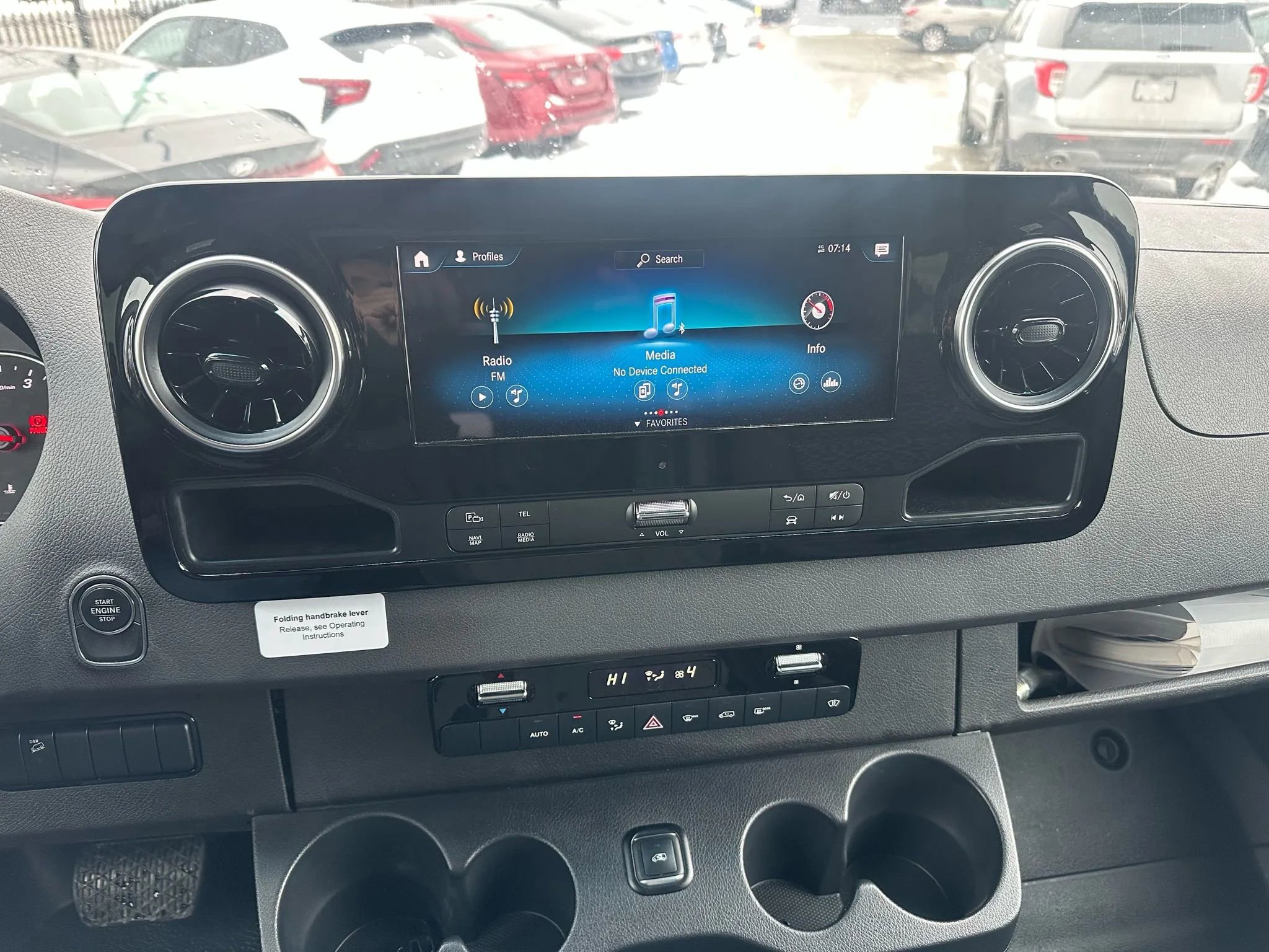 Used 2023 Mercedes-Benz Sprinter 3500 w/ Parking Package image 15