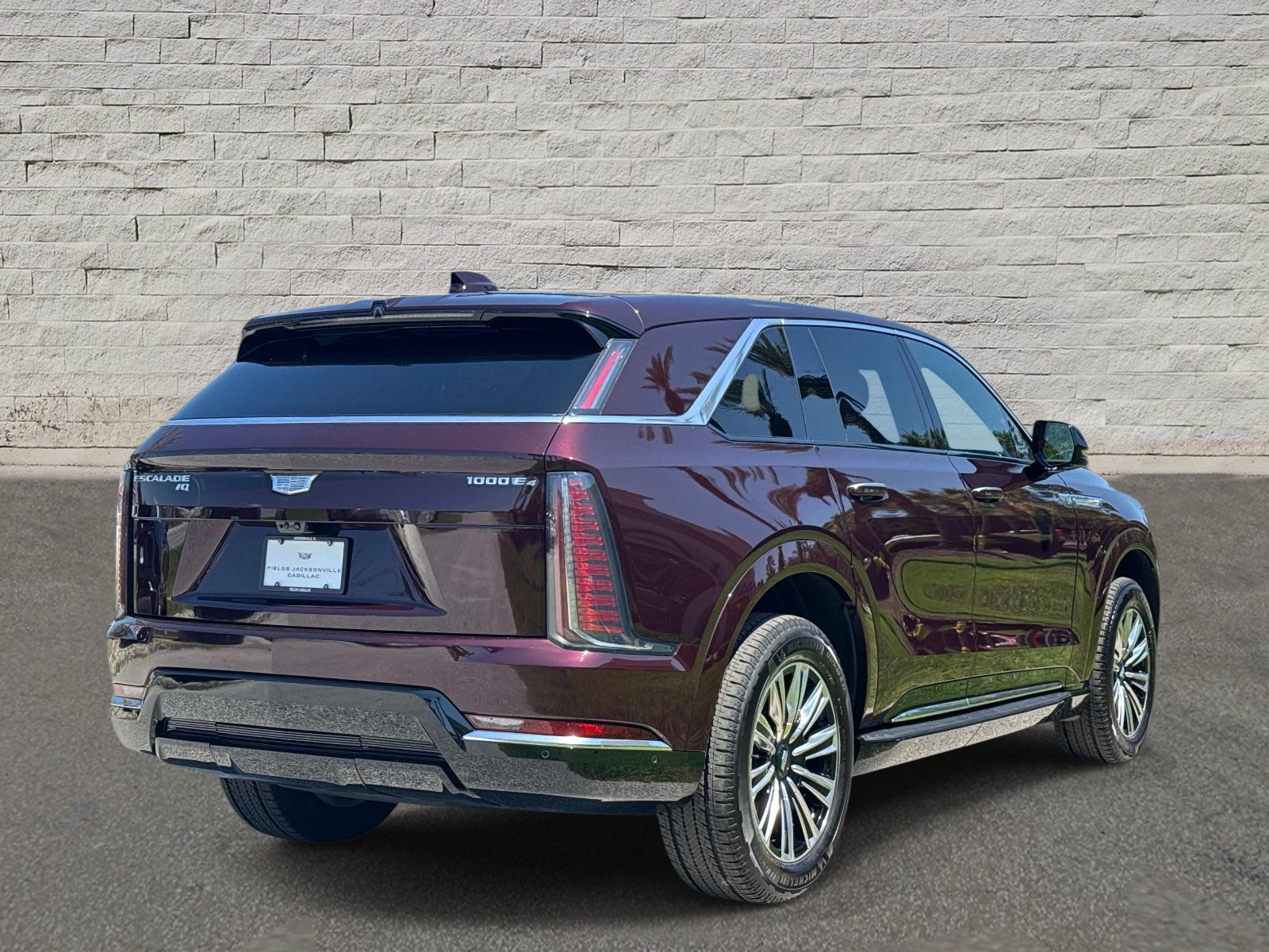 Used 2026 Cadillac Escalade IQ Luxury 1 w/ LPO, Floor Liner Package AWD/4WD image 5