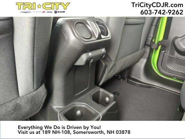 New 2025 Jeep Wrangler Sport S image 28