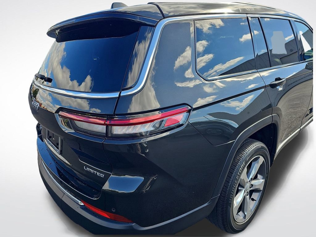 Used 2021 Jeep Grand Cherokee L Limited image 32