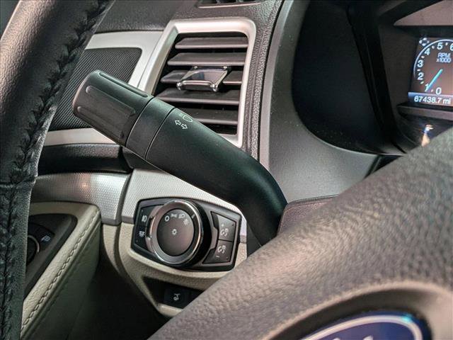 Used 2015 Ford Explorer XLT w/ Equipment Group 202B FWD image 15