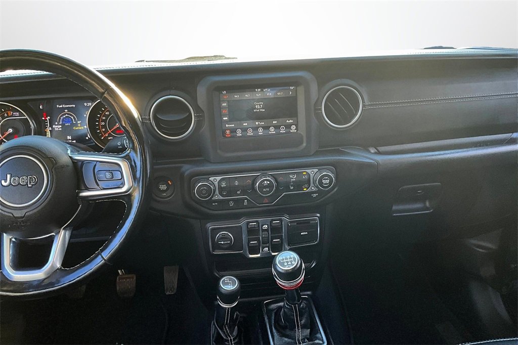 Used 2020 Jeep Gladiator Overland w/ LED Lighting Group image 9