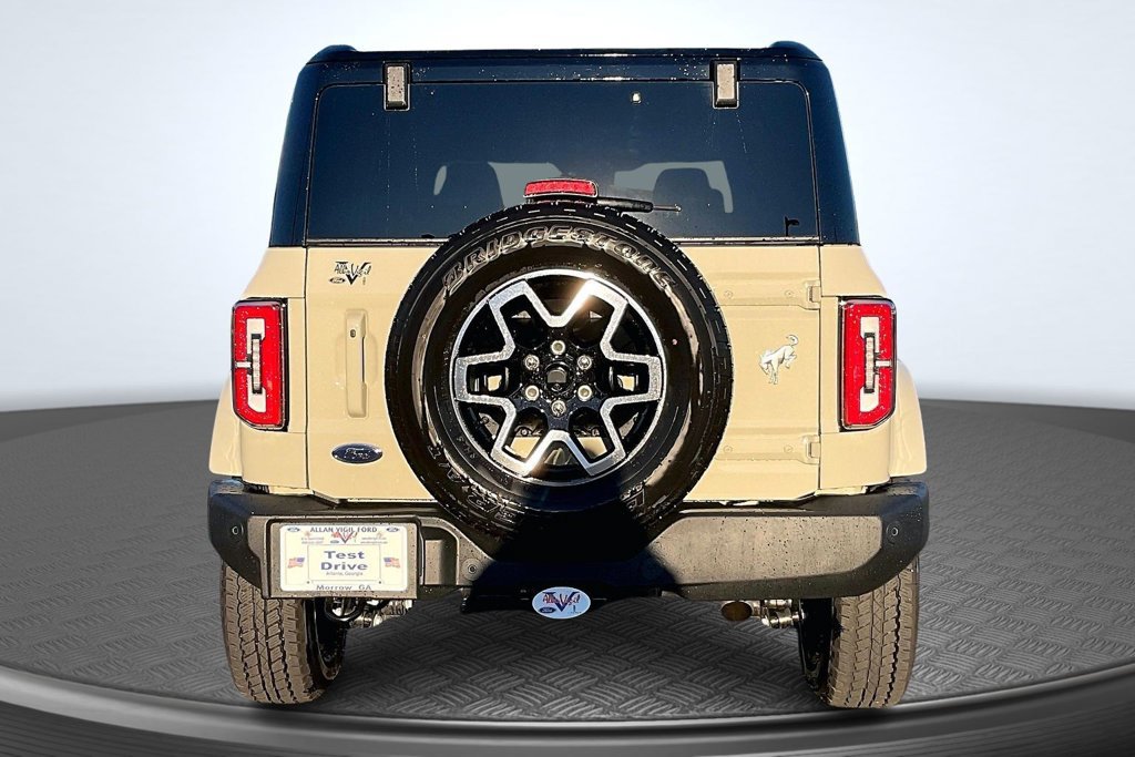 Used 2025 Ford Bronco Outer Banks AWD/4WD image 6