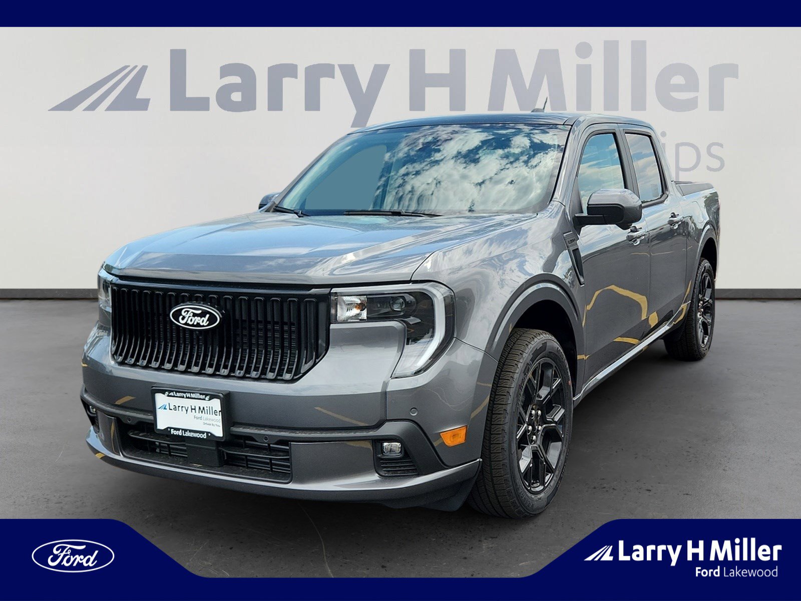 New 2025 Ford Maverick Lobo