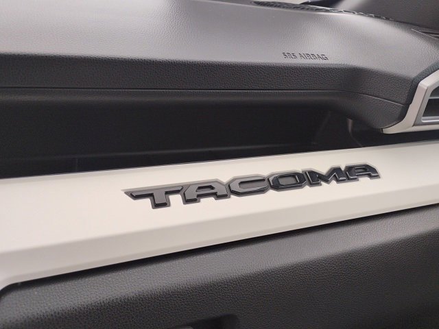 Used 2024 Toyota Tacoma TRD Off-Road image 18