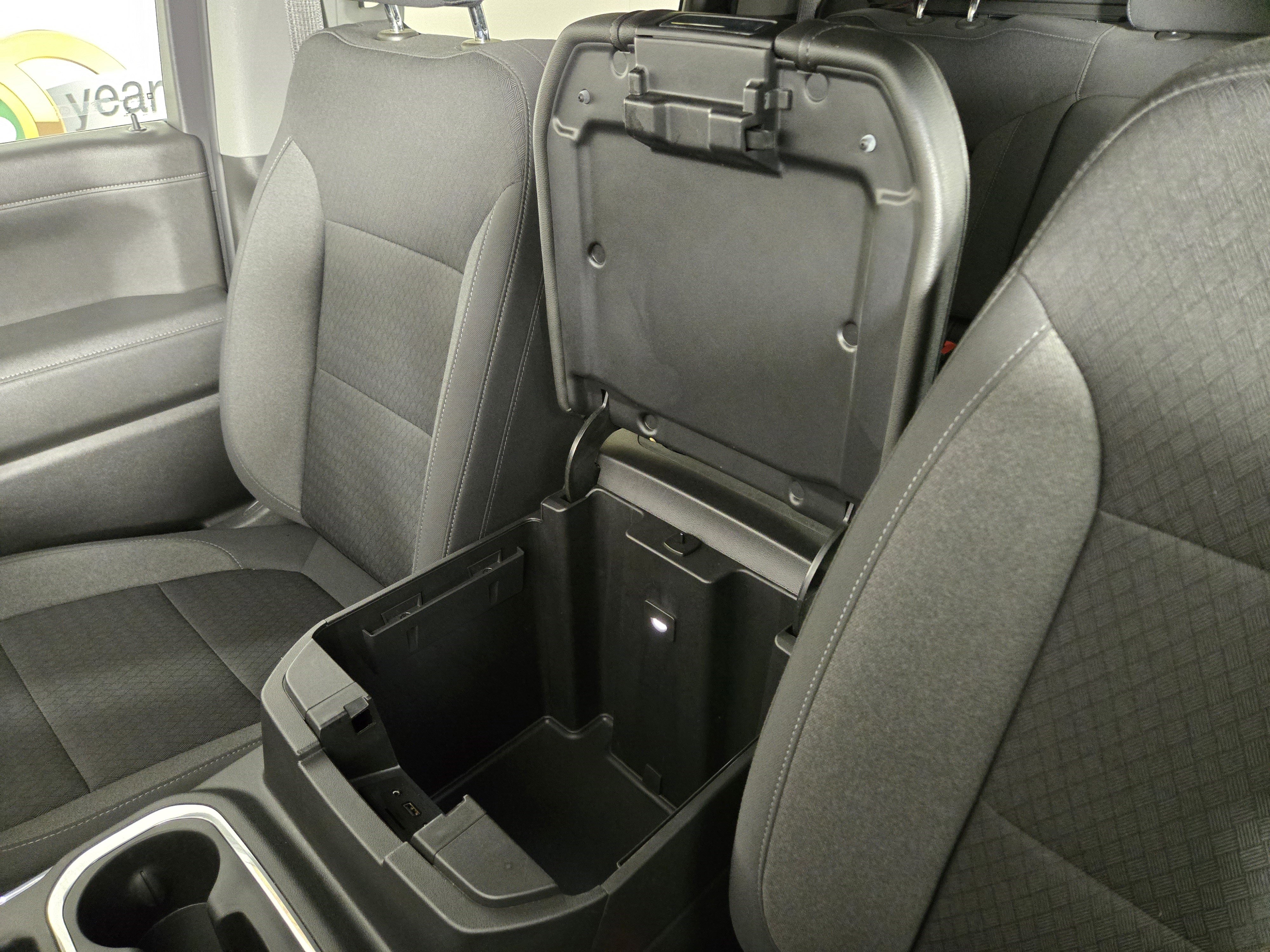 Used 2022 Chevrolet Silverado 1500 LT Trail Boss w/ Convenience Package II image 29