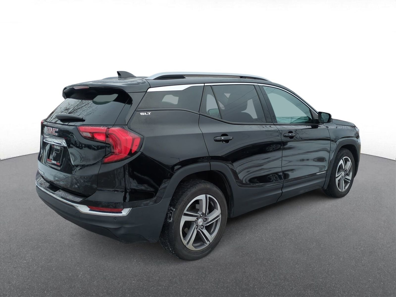 Used 2018 GMC Terrain SLT w/ Preferred Package image 11