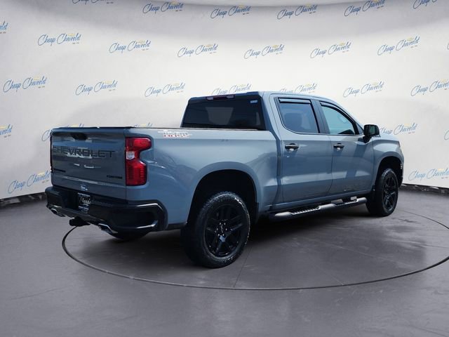 Used 2024 Chevrolet Silverado 1500 Custom Trail Boss w/ LPO, Dark Essentials Package image 5