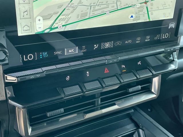 New 2025 GMC Hummer EV 2X AWD/4WD image 18