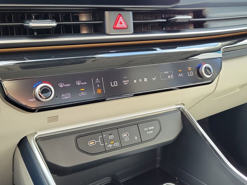 New 2026 Kia Carnival SX Prestige FWD image 34