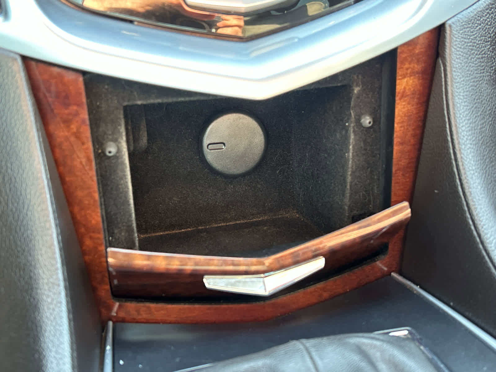 Used 2014 Cadillac SRX Luxury image 35