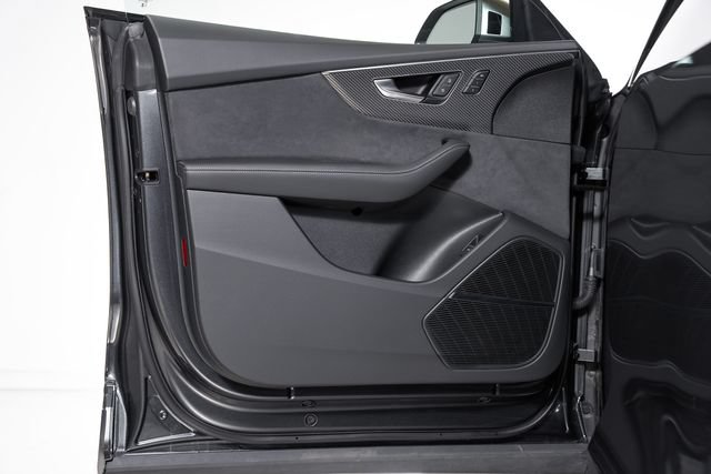 Used 2024 Audi SQ8 Prestige AWD/4WD image 55