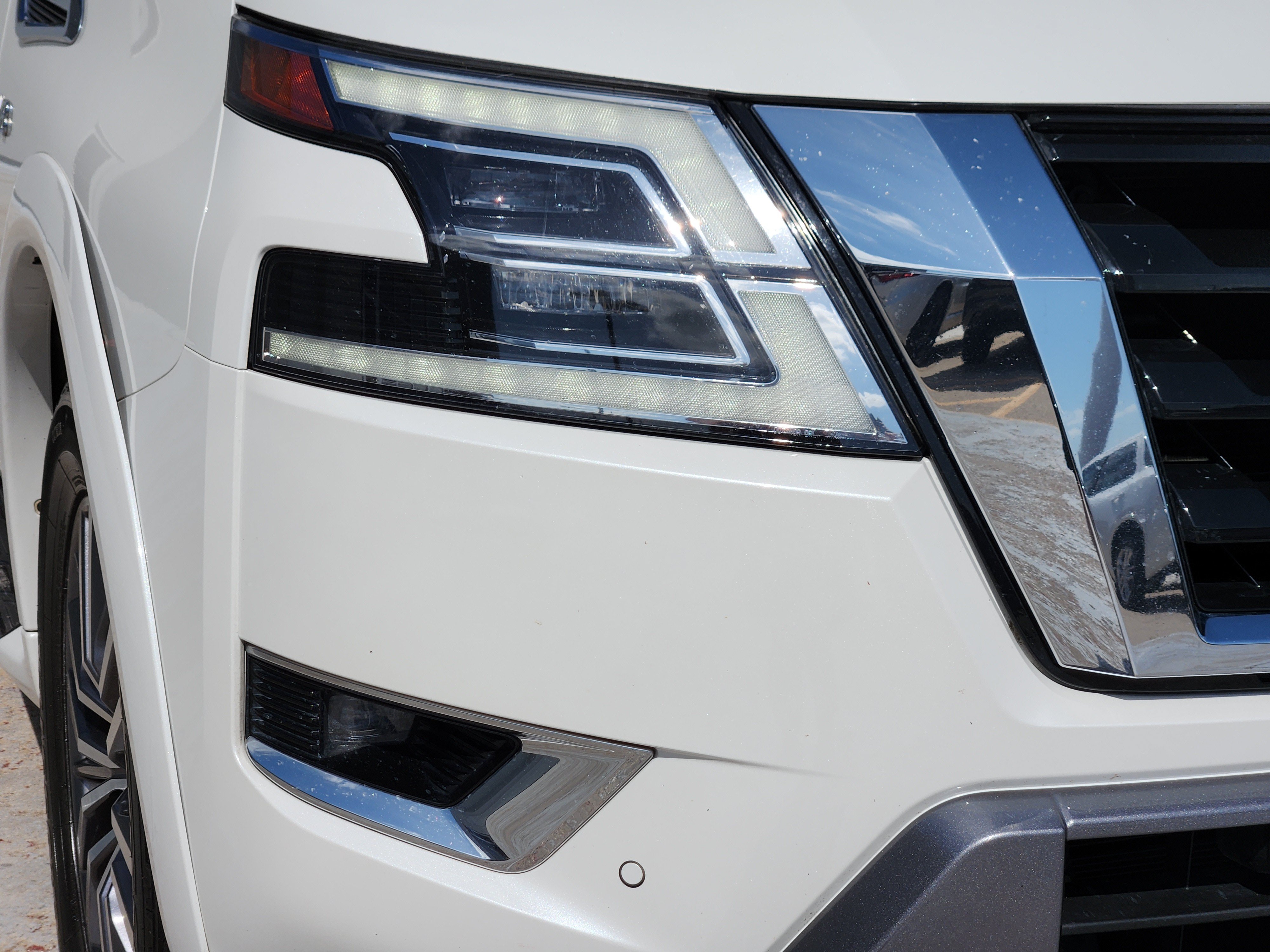 Used 2022 Nissan Armada SL RWD image 11