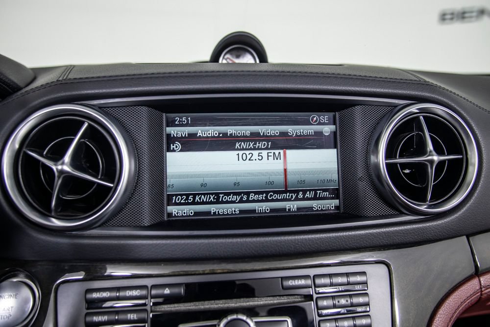 Used 2016 Mercedes-Benz SL 400 image 25