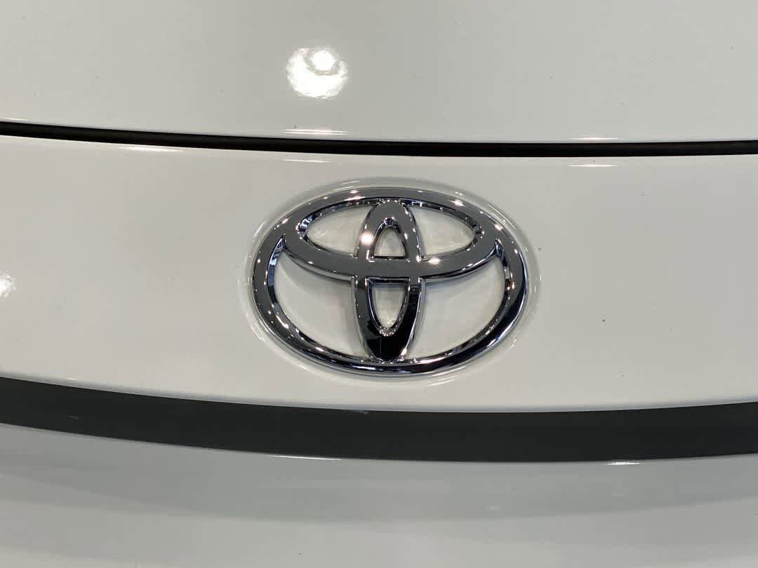 New 2026 Toyota Corolla SE AWD/4WD image 10