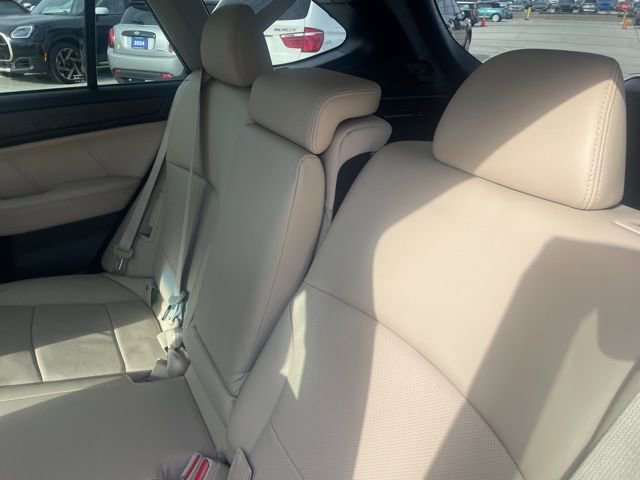 Used 2018 Subaru Outback 3.6R Limited image 30