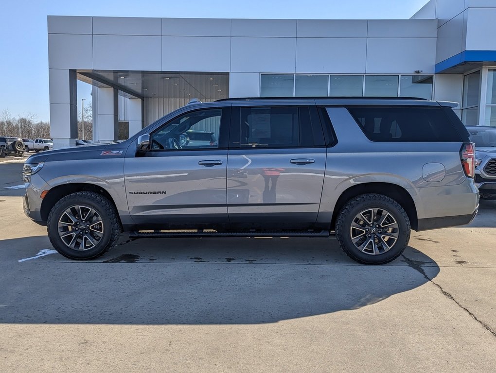 Used 2022 Chevrolet Suburban Z71 w/ Luxury Package image 9