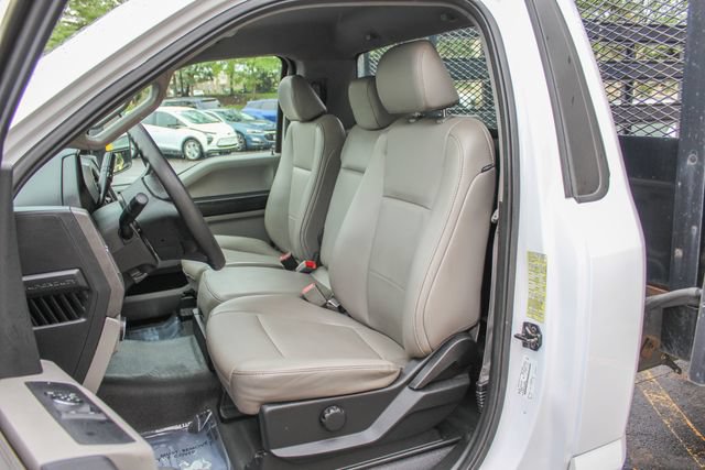 Used 2019 Ford F550 2WD Regular Cab Super Duty image 17