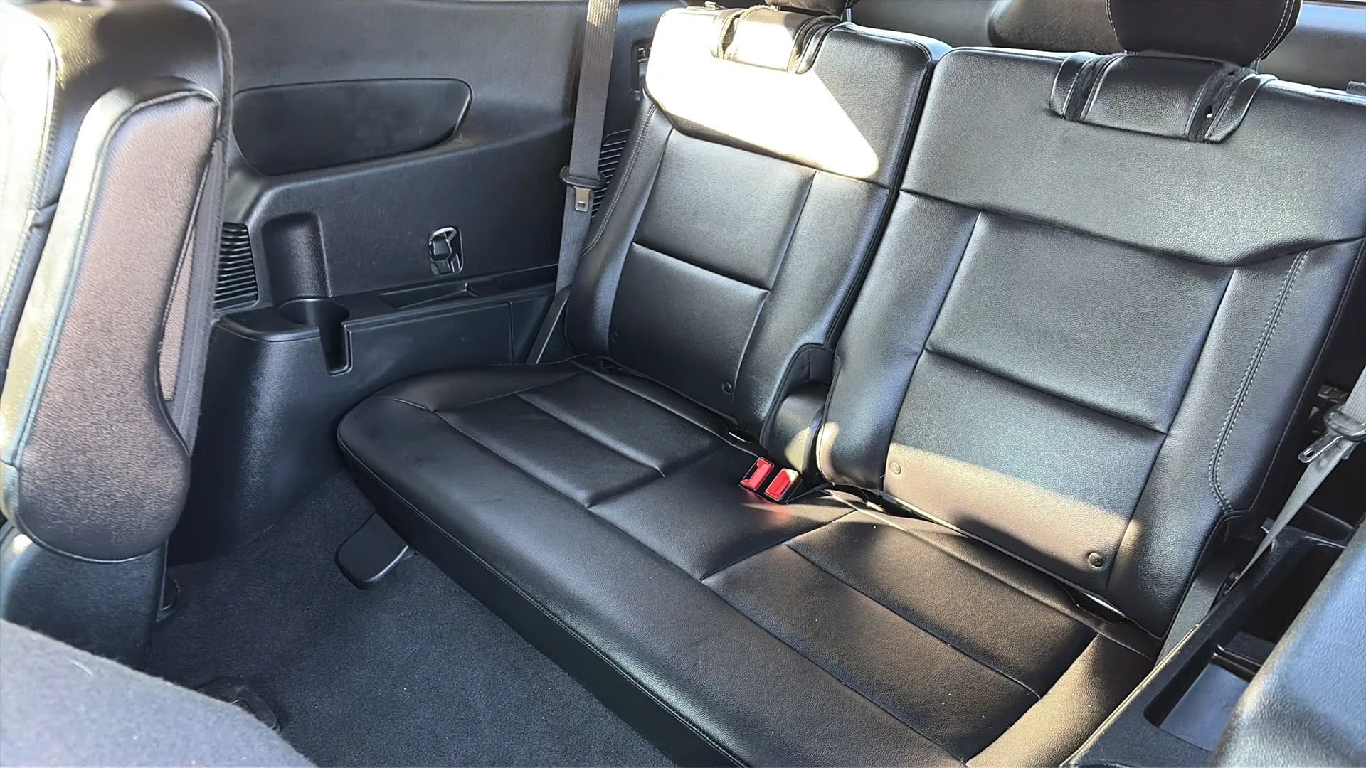 Used 2024 Ford Explorer Limited w/ Equipment Group 301A image 15