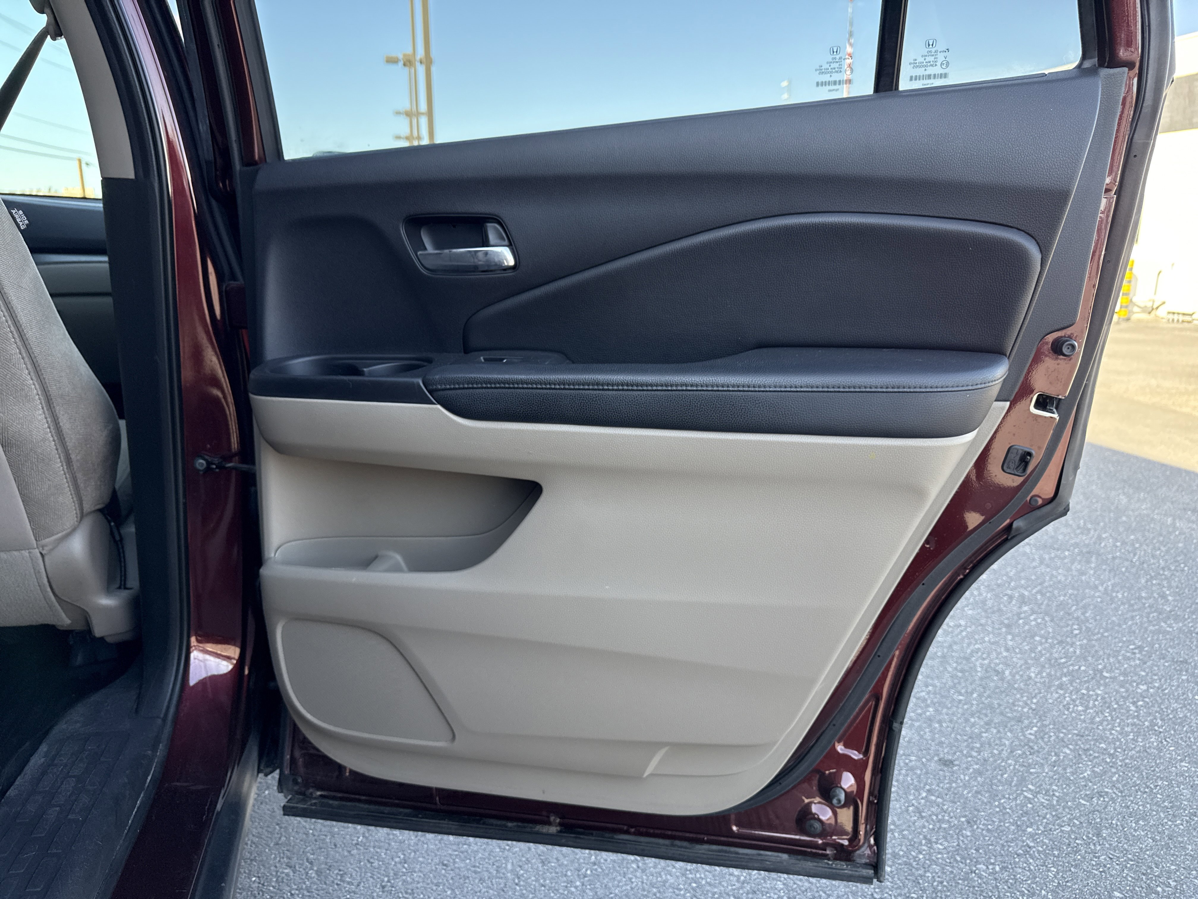 Used 2019 Honda Pilot LX image 43