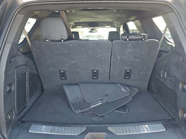Used 2025 GMC Yukon Denali image 10