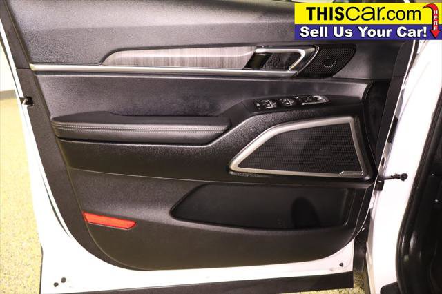 Used 2023 Kia Telluride EX w/ EX Captain's Chair Package image 36
