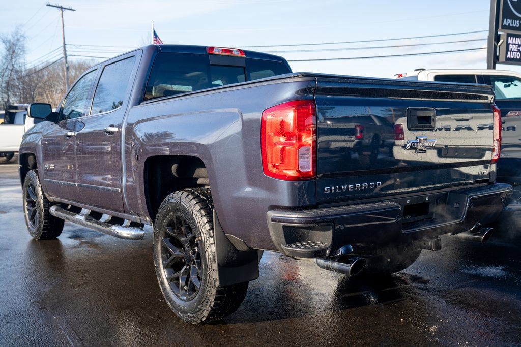 Used 2018 Chevrolet Silverado 1500 LTZ Z71 w/ Centennial Edition image 4