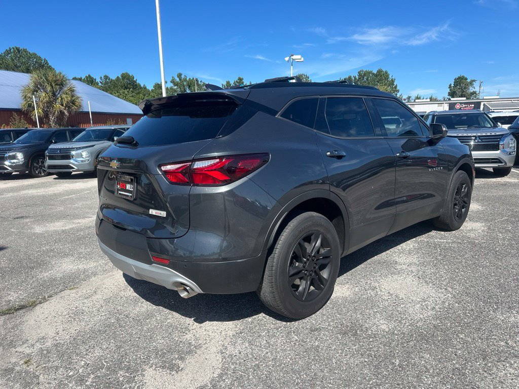Used 2020 Chevrolet Blazer LT FWD image 3