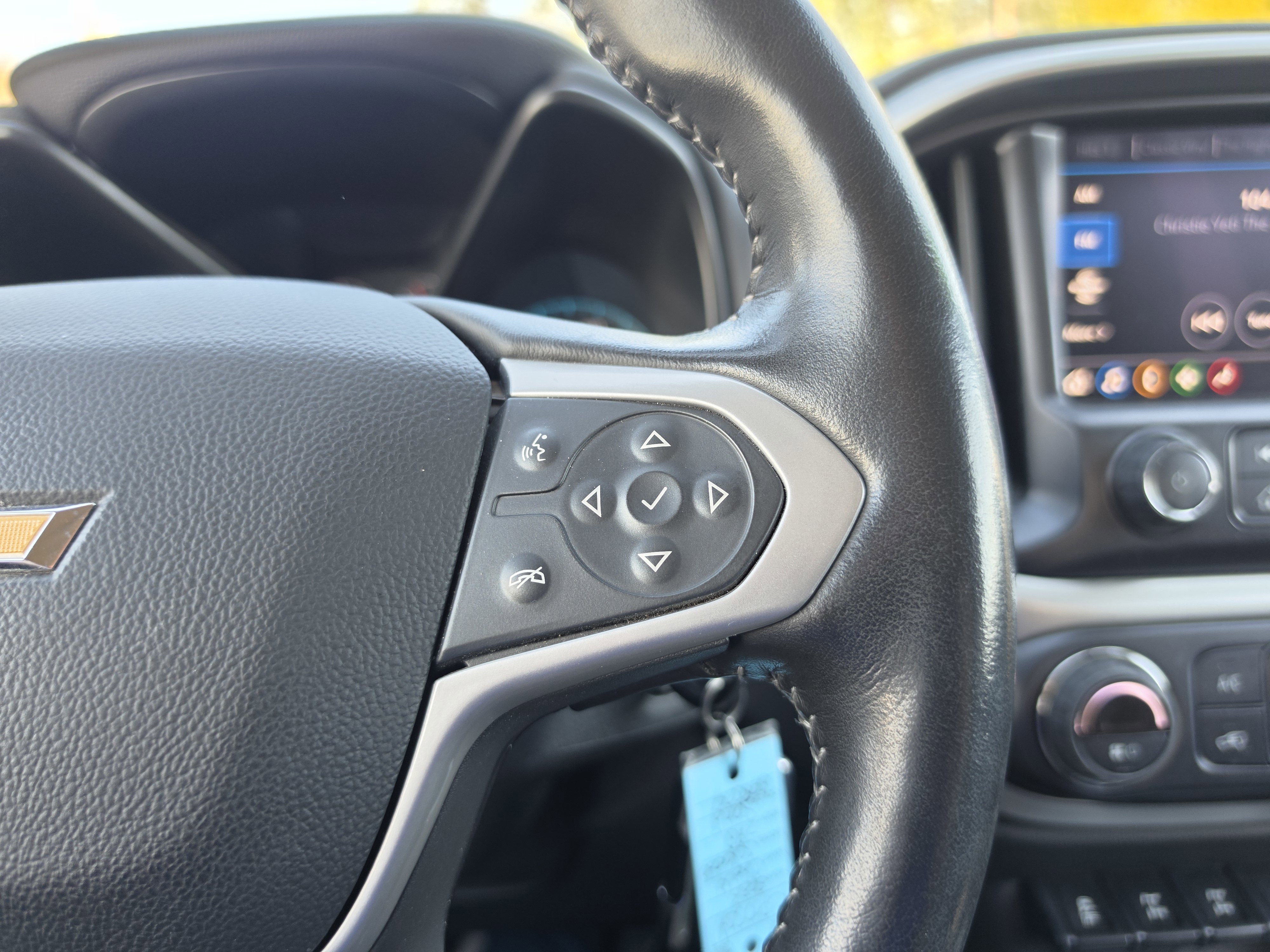 Used 2022 Chevrolet Colorado ZR2 AWD/4WD image 21