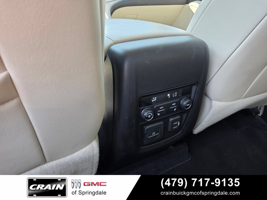 Used 2022 Buick Enclave Avenir w/ Avenir Technology Package AWD/4WD image 27