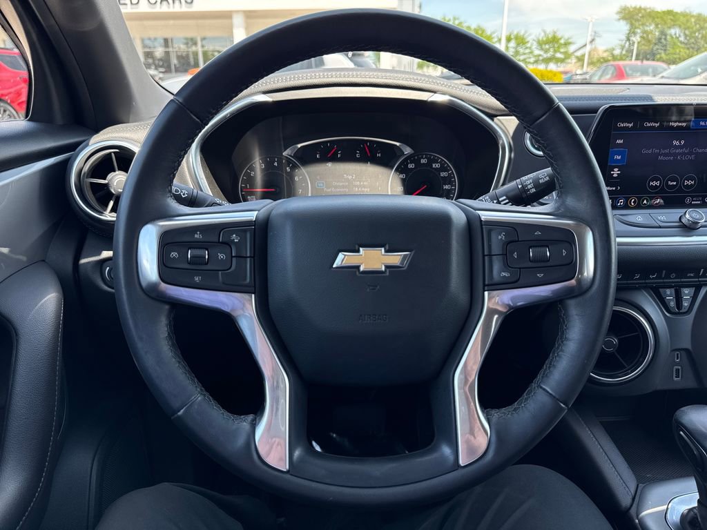 Used 2021 Chevrolet Blazer LT w/ Sound & Technology Package AWD/4WD image 18