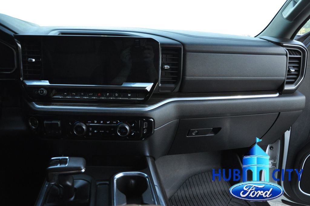 Used 2022 Chevrolet Silverado 1500 RST w/ Texas Edition Plus AWD/4WD image 20