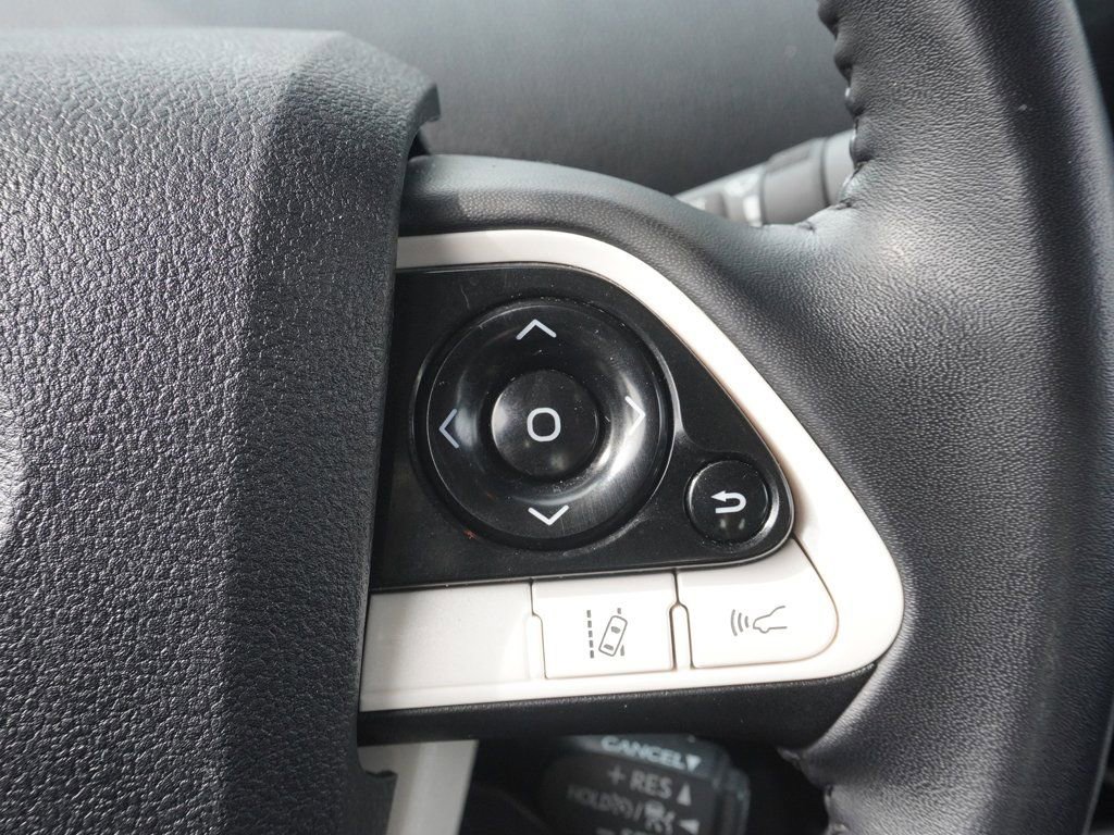 Used 2017 Toyota Prius Prime Plus image 33