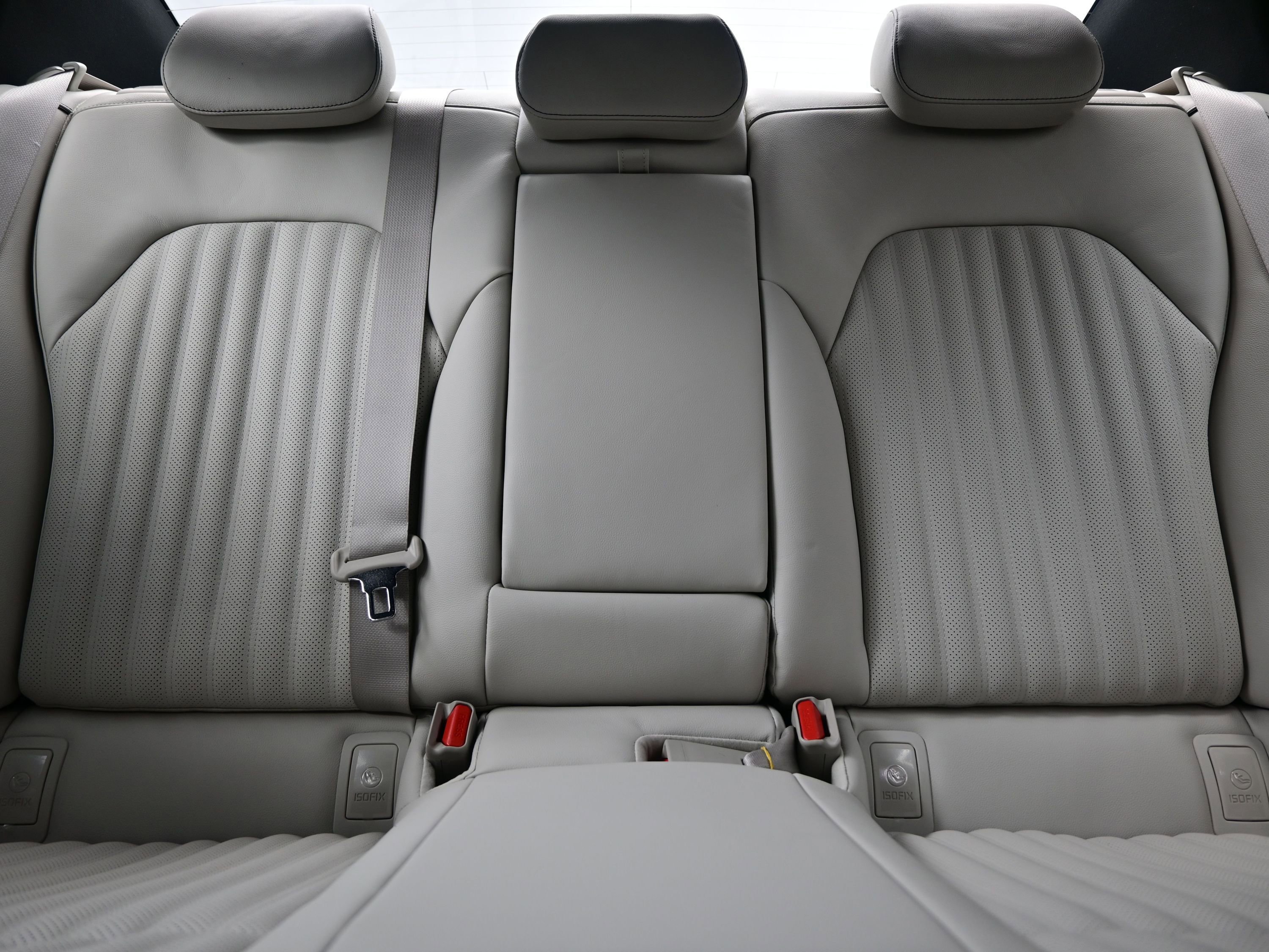 New 2026 Genesis G70 3.3T Sport Prestige image 10