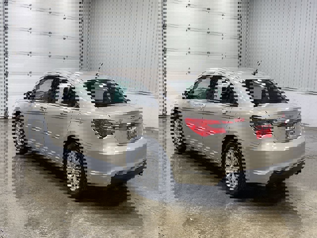 Used 2014 Chrysler 200 Touring image 11