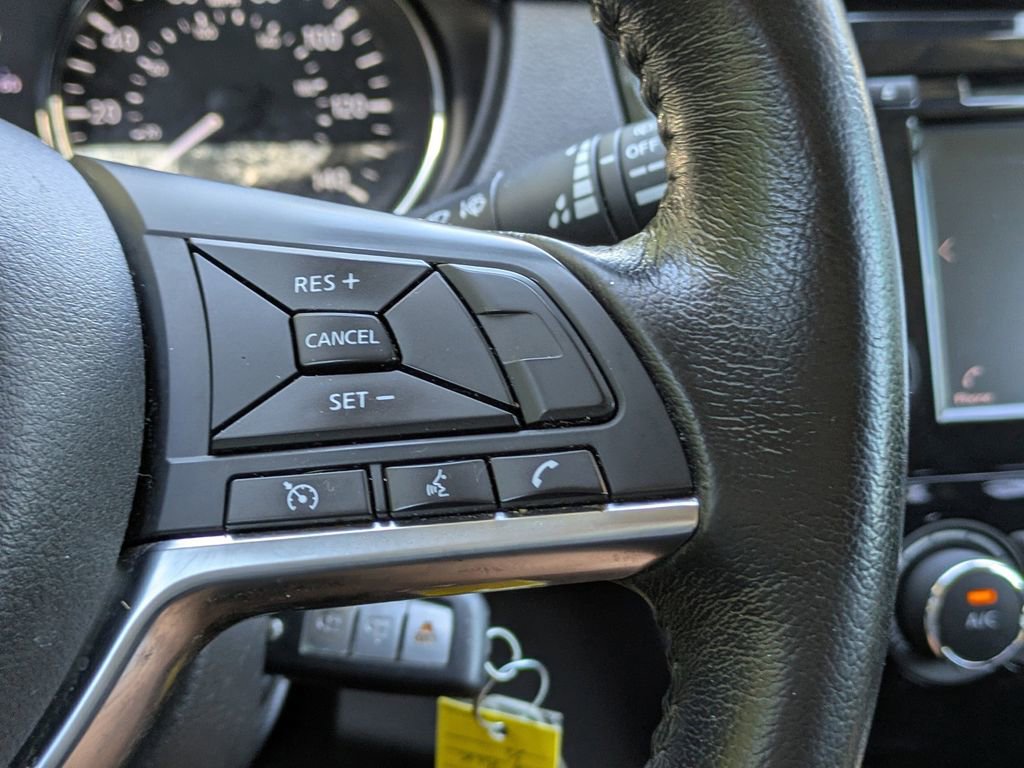 Used 2019 Nissan Rogue S w/ Special Edition Package FWD image 26