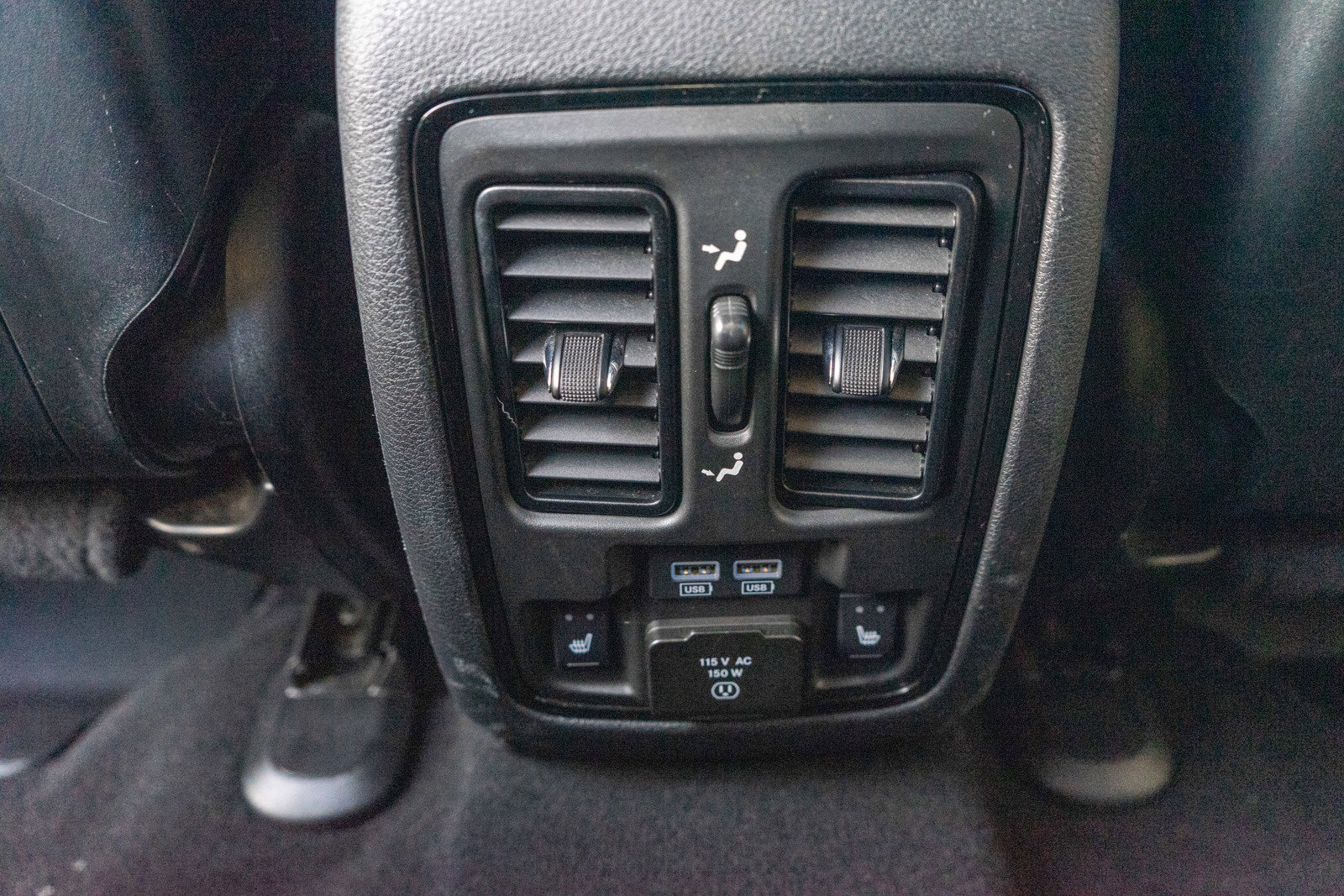 Used 2024 Dodge Durango GT image 28