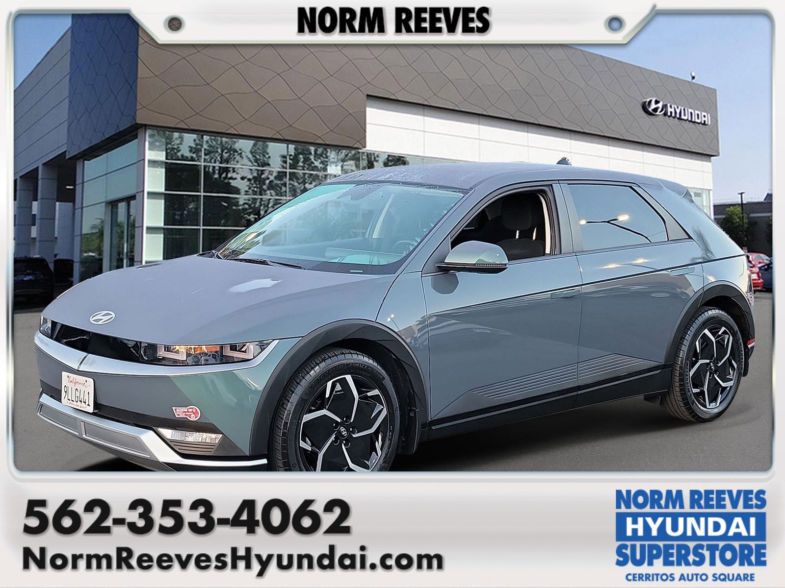 Certified 2024 Hyundai Ioniq 5 SE image 1