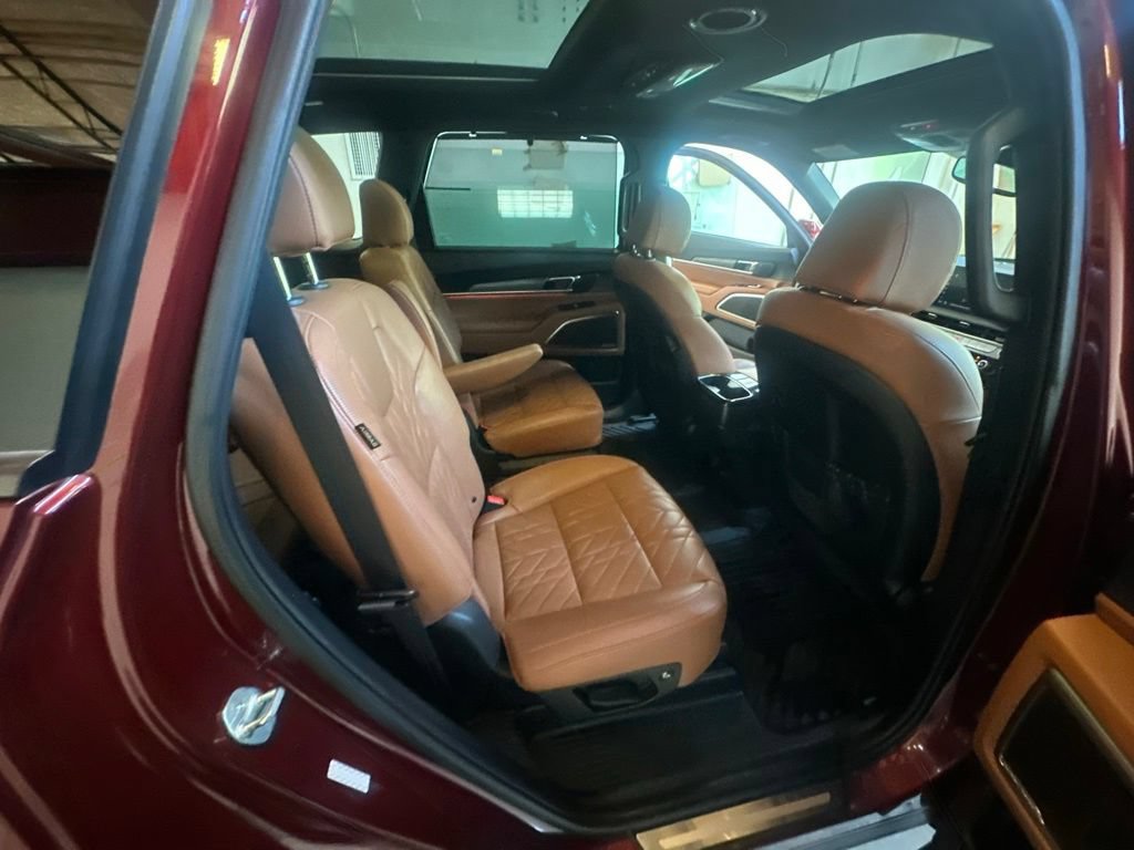 Used 2024 Kia Telluride SX X-Line AWD/4WD image 30