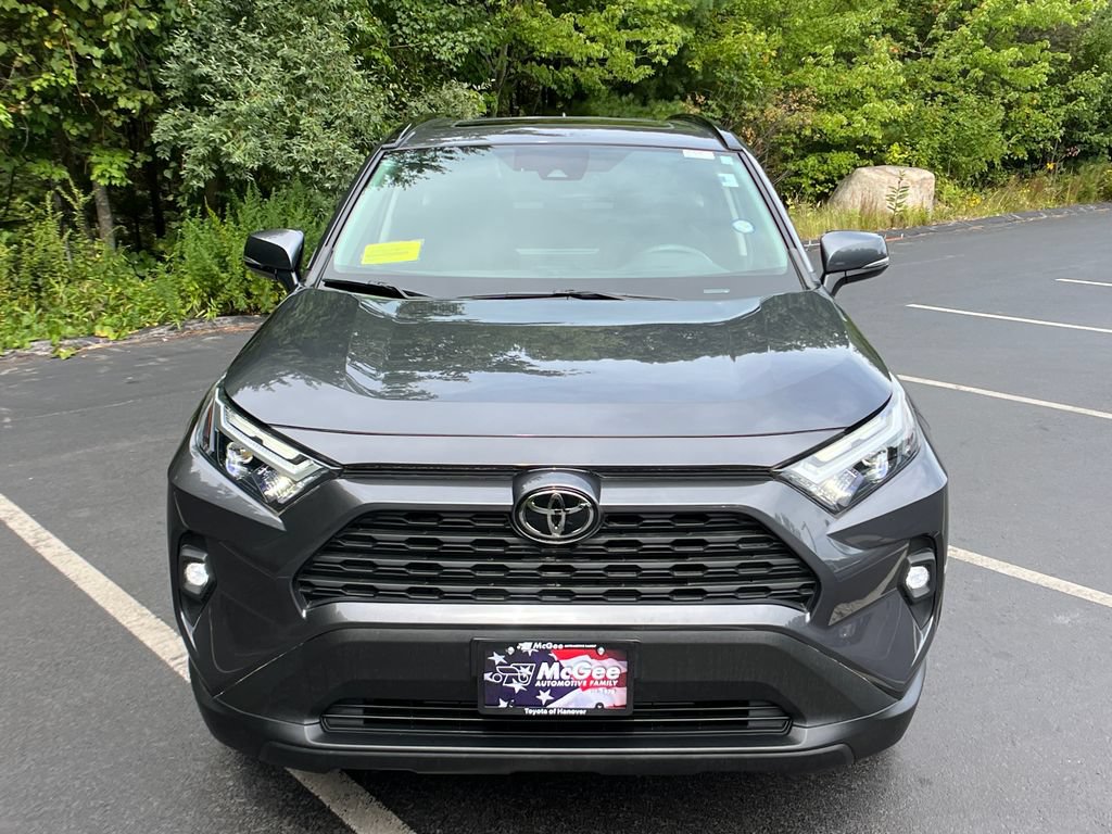 Used 2023 Toyota RAV4 XLE Premium AWD/4WD image 8