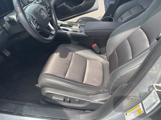 Used 2019 Honda Accord Sport image 9