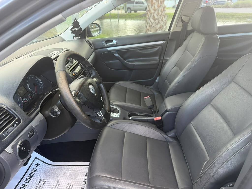 Used 2008 Volkswagen Jetta SE FWD image 12