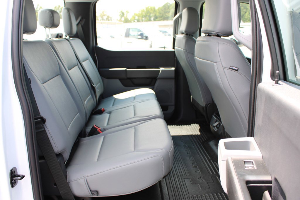Used 2025 Ford F250 XL image 21