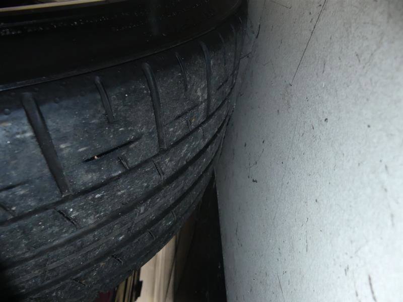 Used 2014 Audi R8 V8 w/ Convenience Package image 32